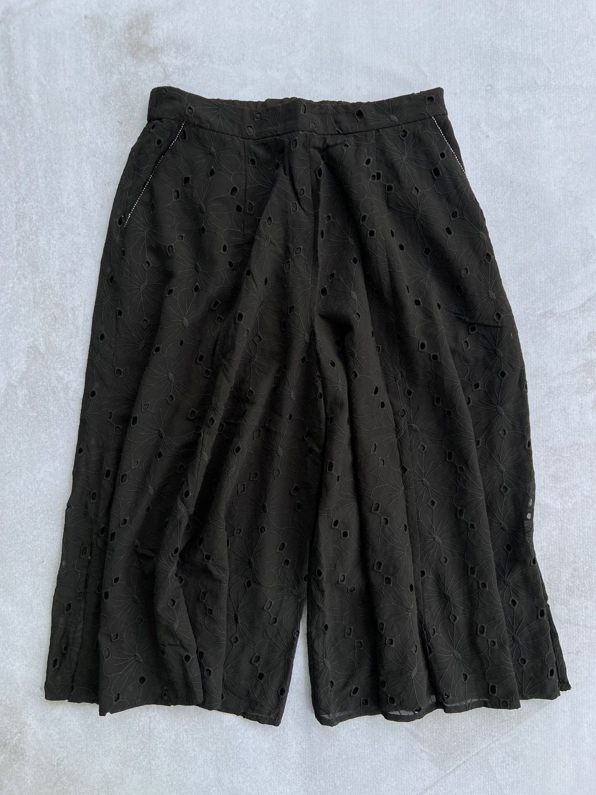 Anna Sui Anna Sui Cropped Wide Leg Black Pants Women's 2021 Size 27" / US 4 / IT 40 - 1 Thumbnail