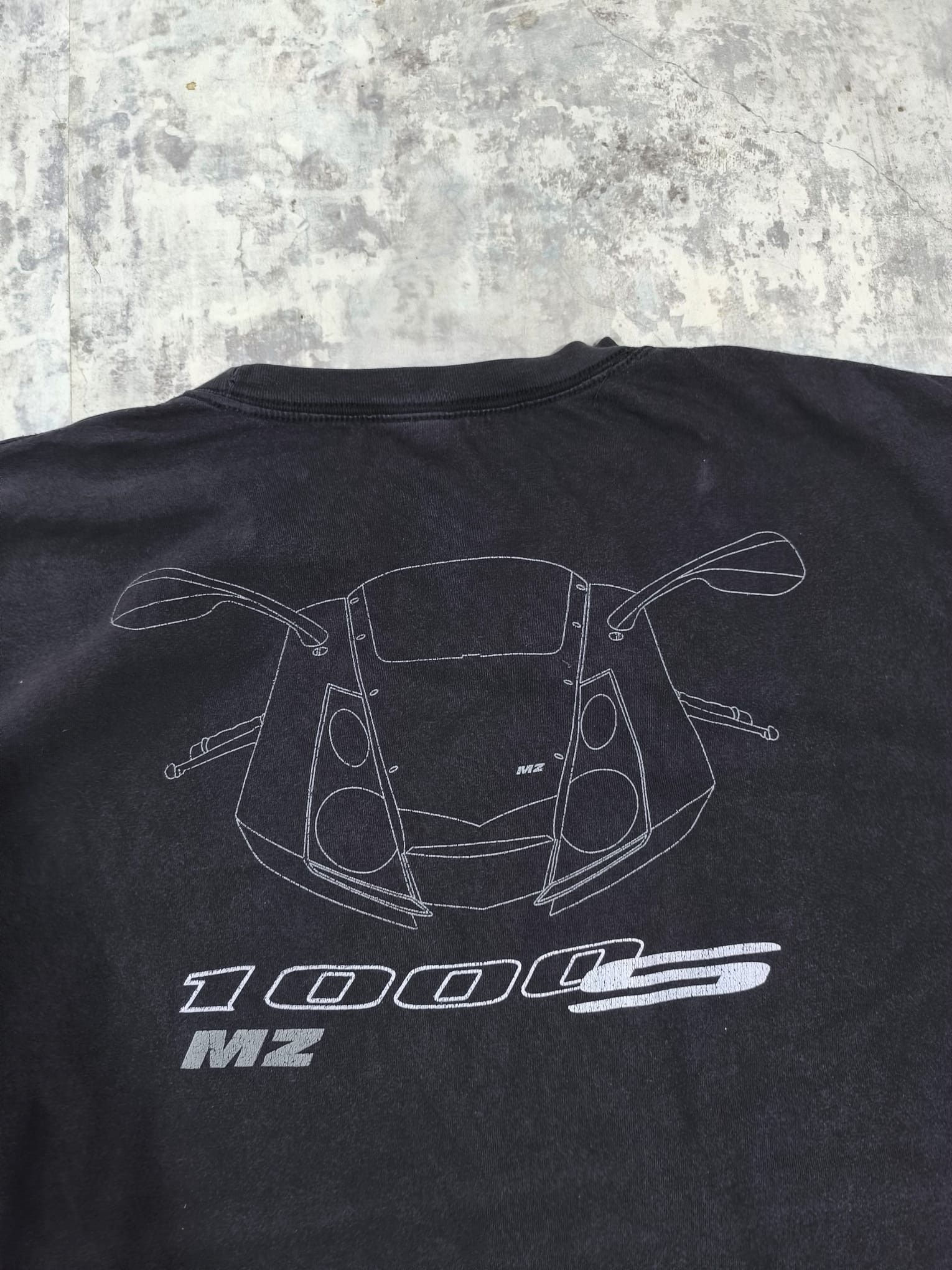 Vintage vintage 90s faded motorcycle graphic tshirt trashed Size US XL / EU 56 / 4 - 6 Thumbnail