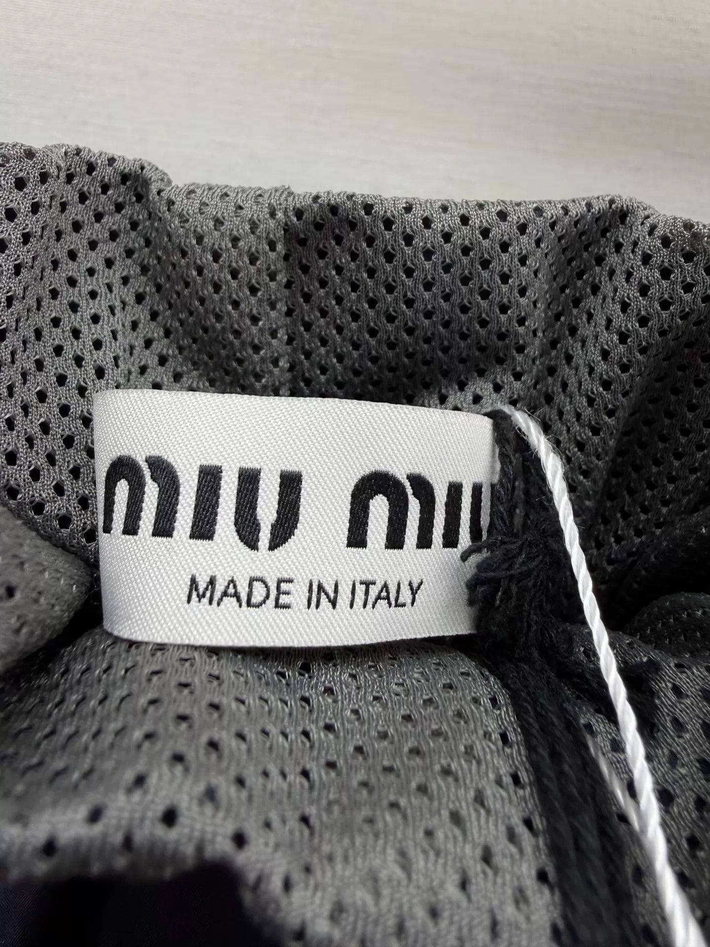 Miu Miu MIU MIU Women's New With Tags Shorts 40 Size 27" / US 4 / IT 40 - 4 Thumbnail