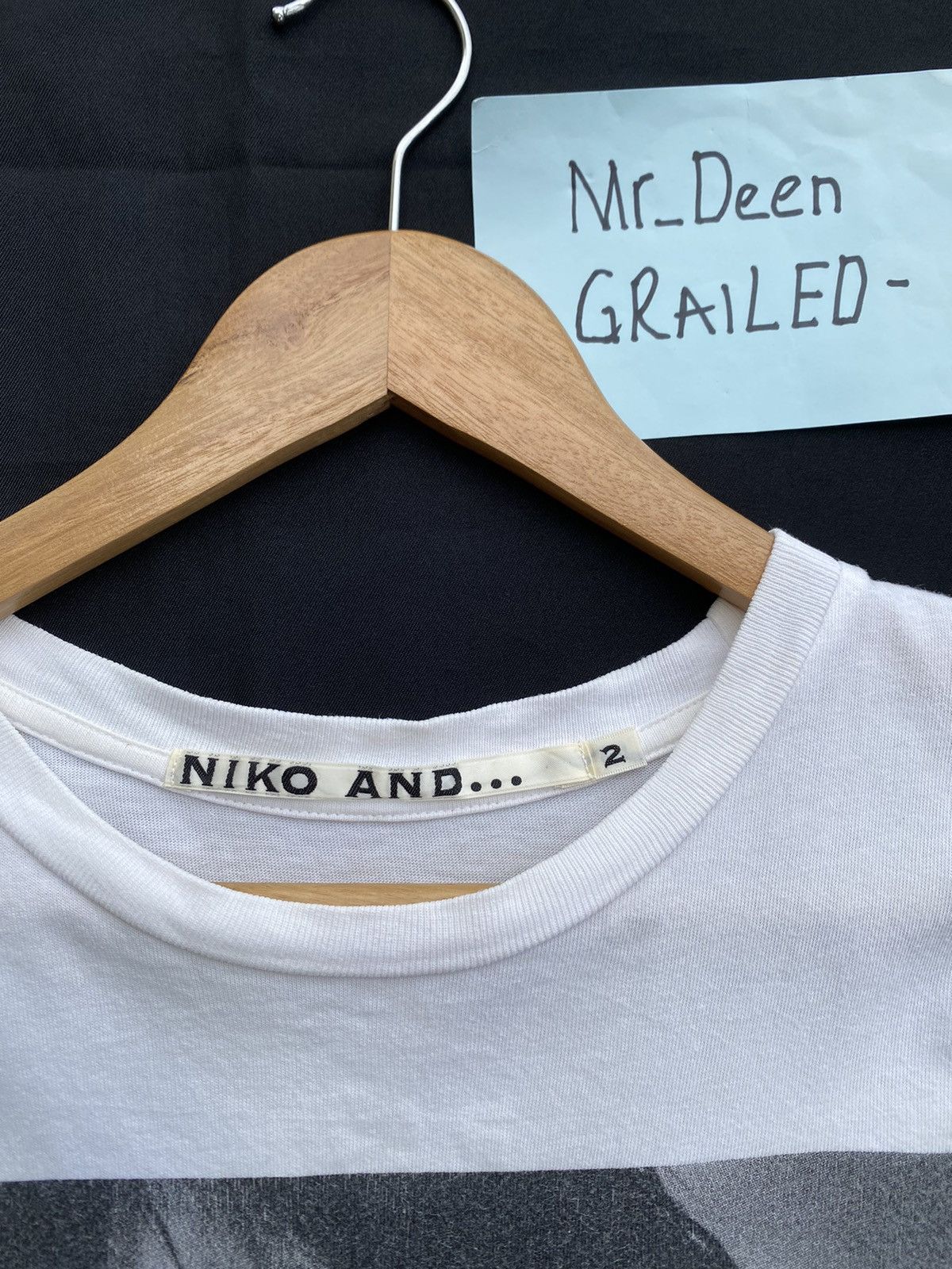 Japanese Brand Rare Vtg Niko and x Kurt Cobain Printed Tshirt Size US S / EU 44-46 / 1 - 9 Thumbnail