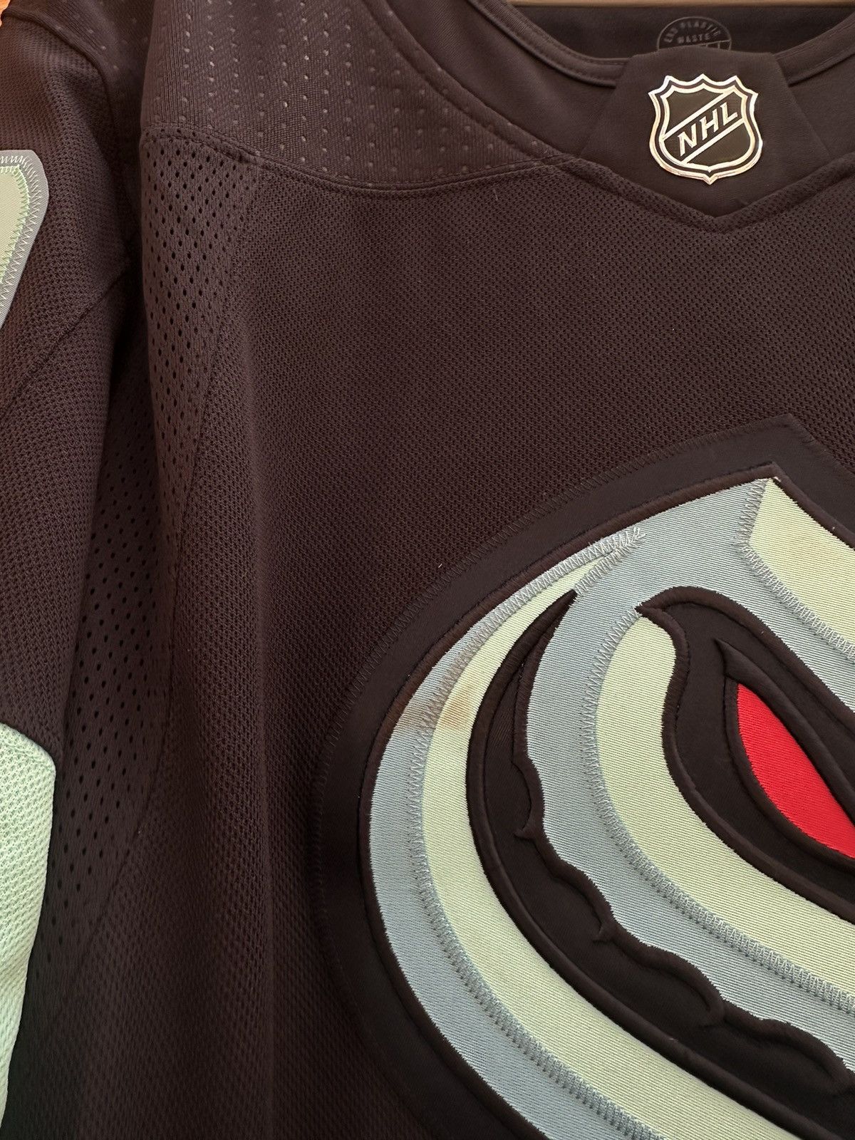 NHL Men’s Jersey Kraken DUNN 29 Size US S / EU 44-46 / 1 - 10 Thumbnail
