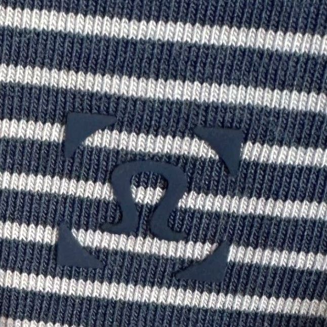 Lululemon Lululemon T-Shirt Mens M Blue White Striped Crew Neck Short Sleeve Logo Athletic Tee Size US M / EU 48-50 / 2 - 4 Thumbnail