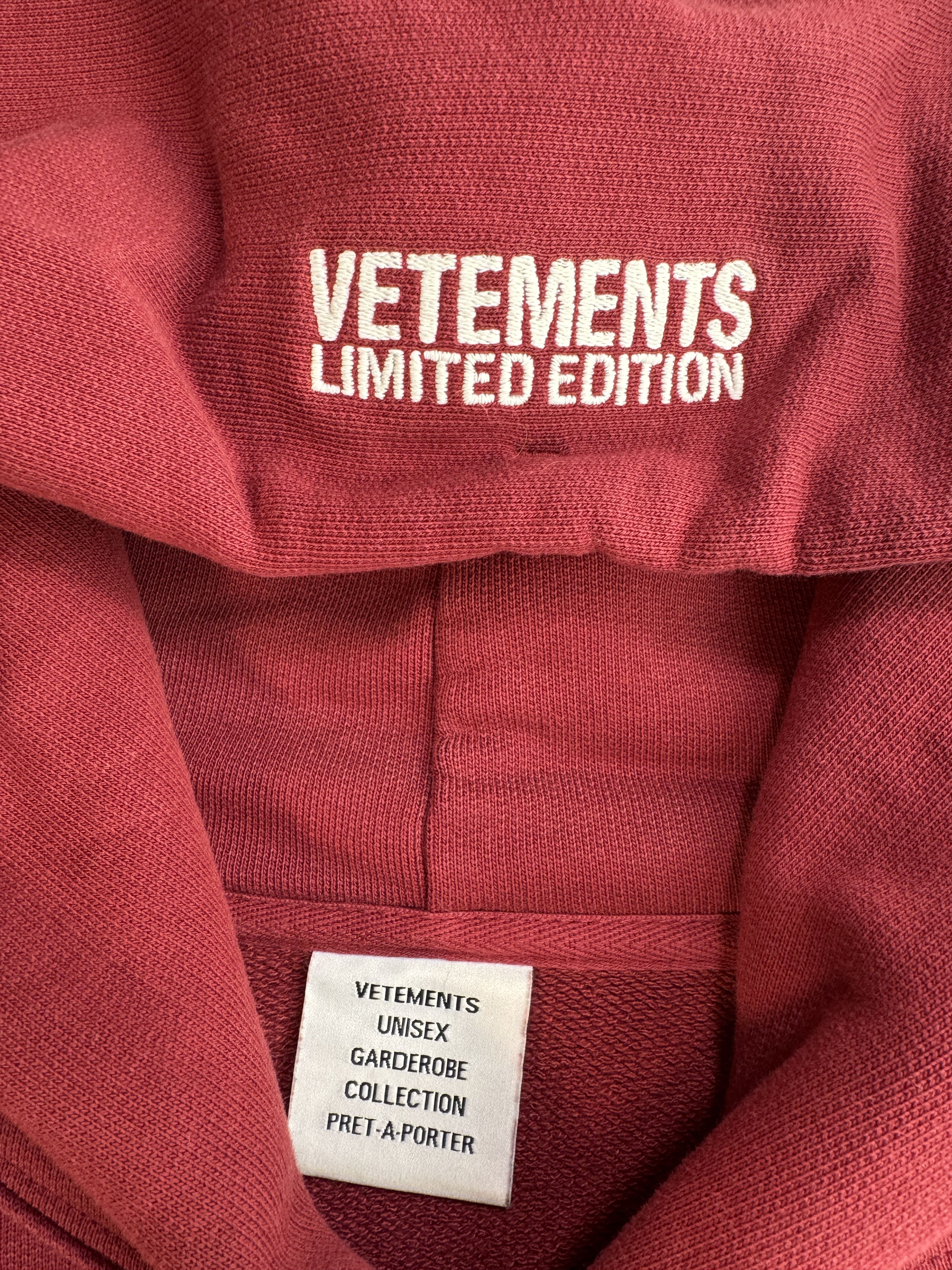 Vetements Vetements Definition Hoodie Bordeaux XL Size US XL / EU 56 / 4 - 4 Thumbnail