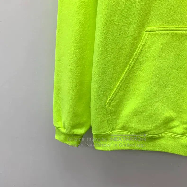 Balenciaga Balenciaga Neon Yellow Cotton Logo Letter Embroidered Hood Size US XS / EU 42 / 0 - 4 Thumbnail