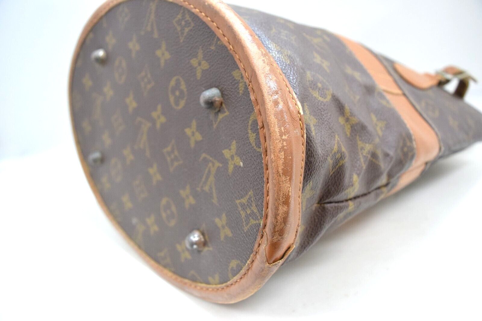 Louis Vuitton Louis Vuitton Bucket GM Shoulder Bag Monogram T42236 Size ONE SIZE - 8 Thumbnail