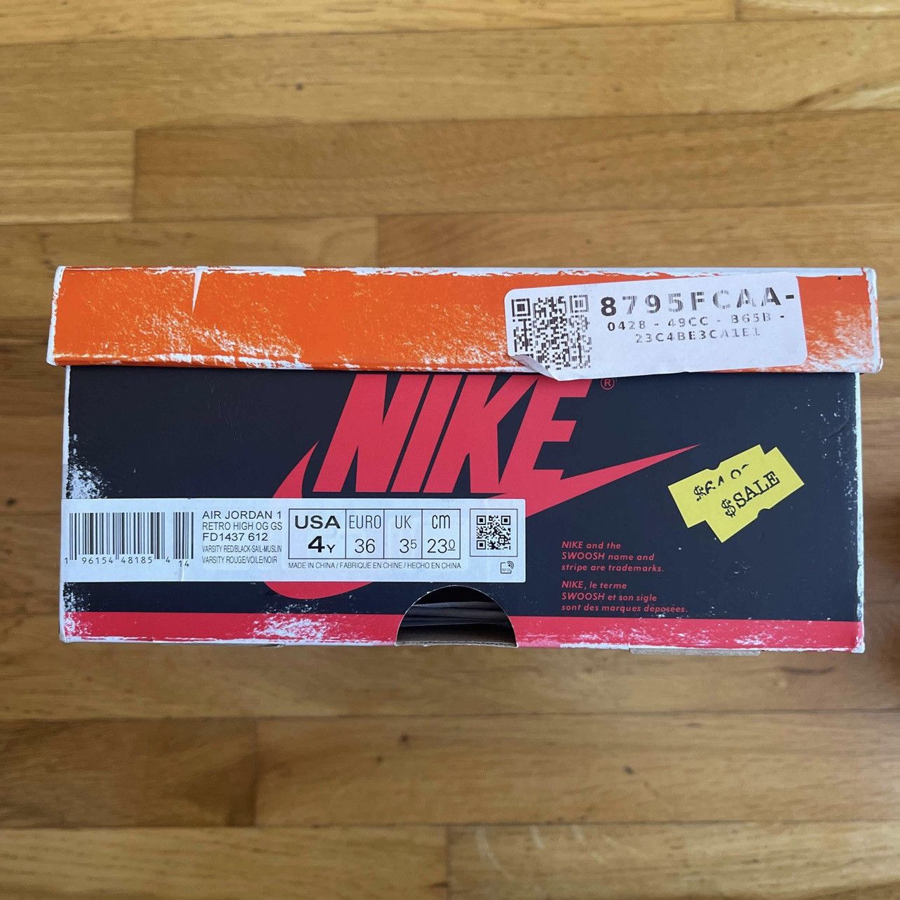 Jordan Brand Air Jordan Retro 1 High OG GS “Chicago Lost & Found” Sz.4 Size US 4 / IT 34 - 2 Thumbnail