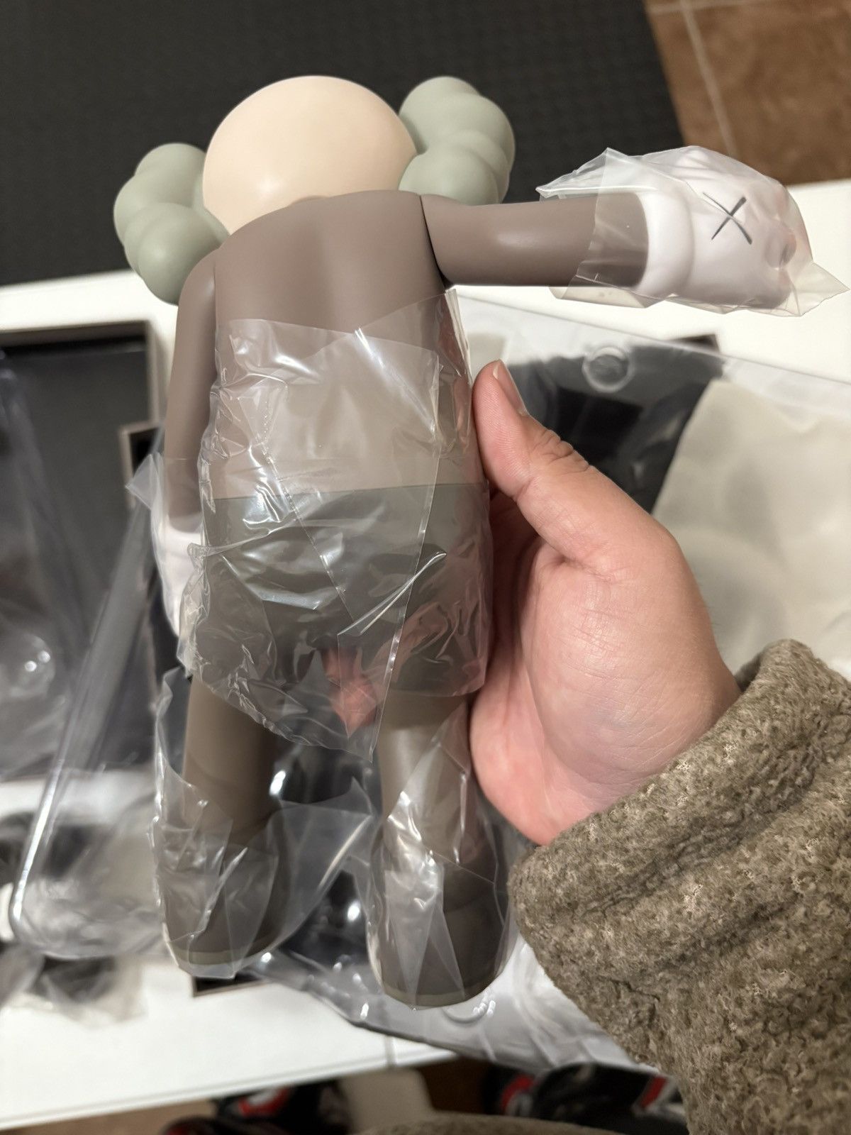 Kaws Kaws Along The Way Vinyl Figure Brown Size ONE SIZE - 7 Thumbnail