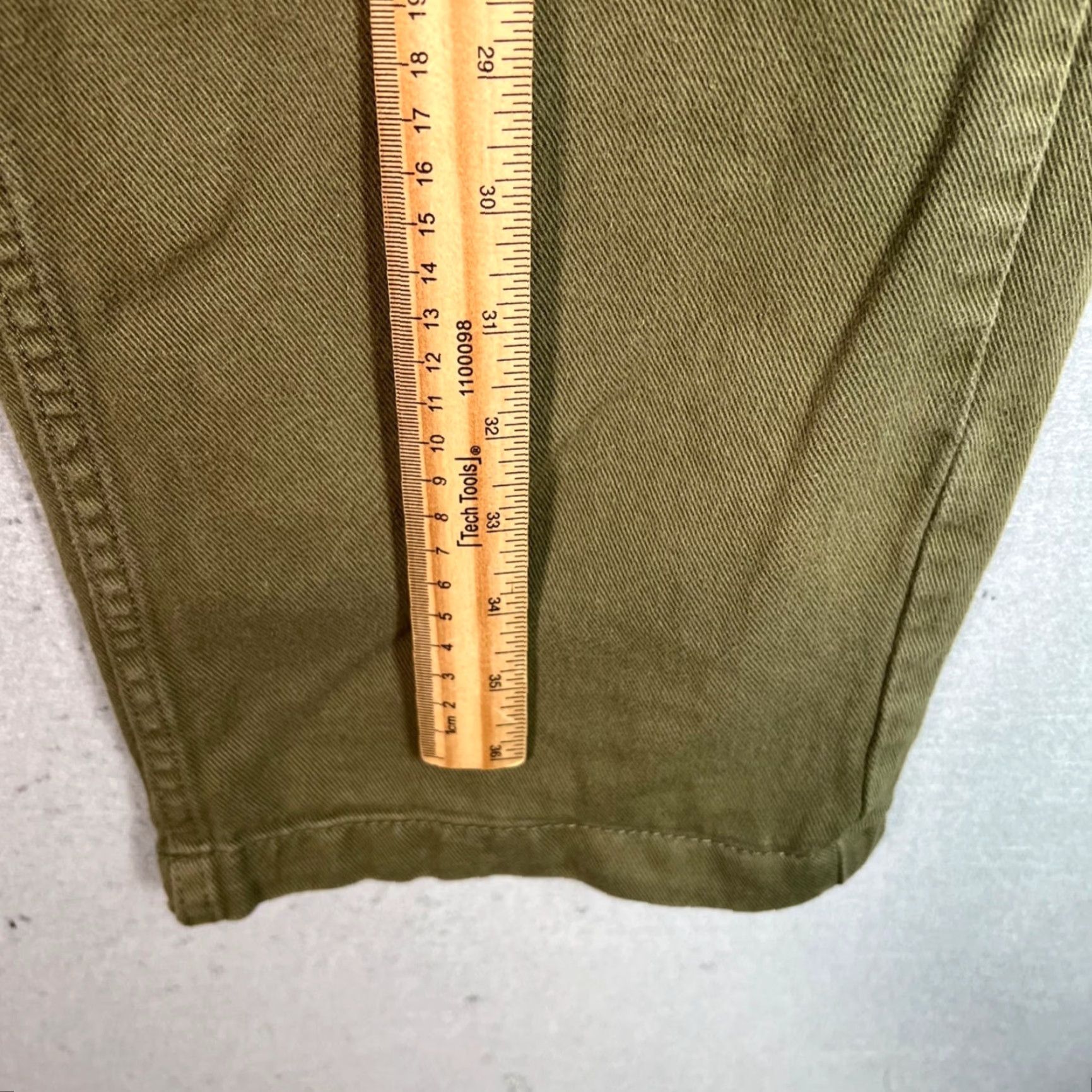 Vintage Sampson And Taylor Mens Cargo Pants Olive Green 100% Cotton - Flat Front, Cargo, Straight Leg, 27 Inseam, Size L Size US 33 - 6 Thumbnail