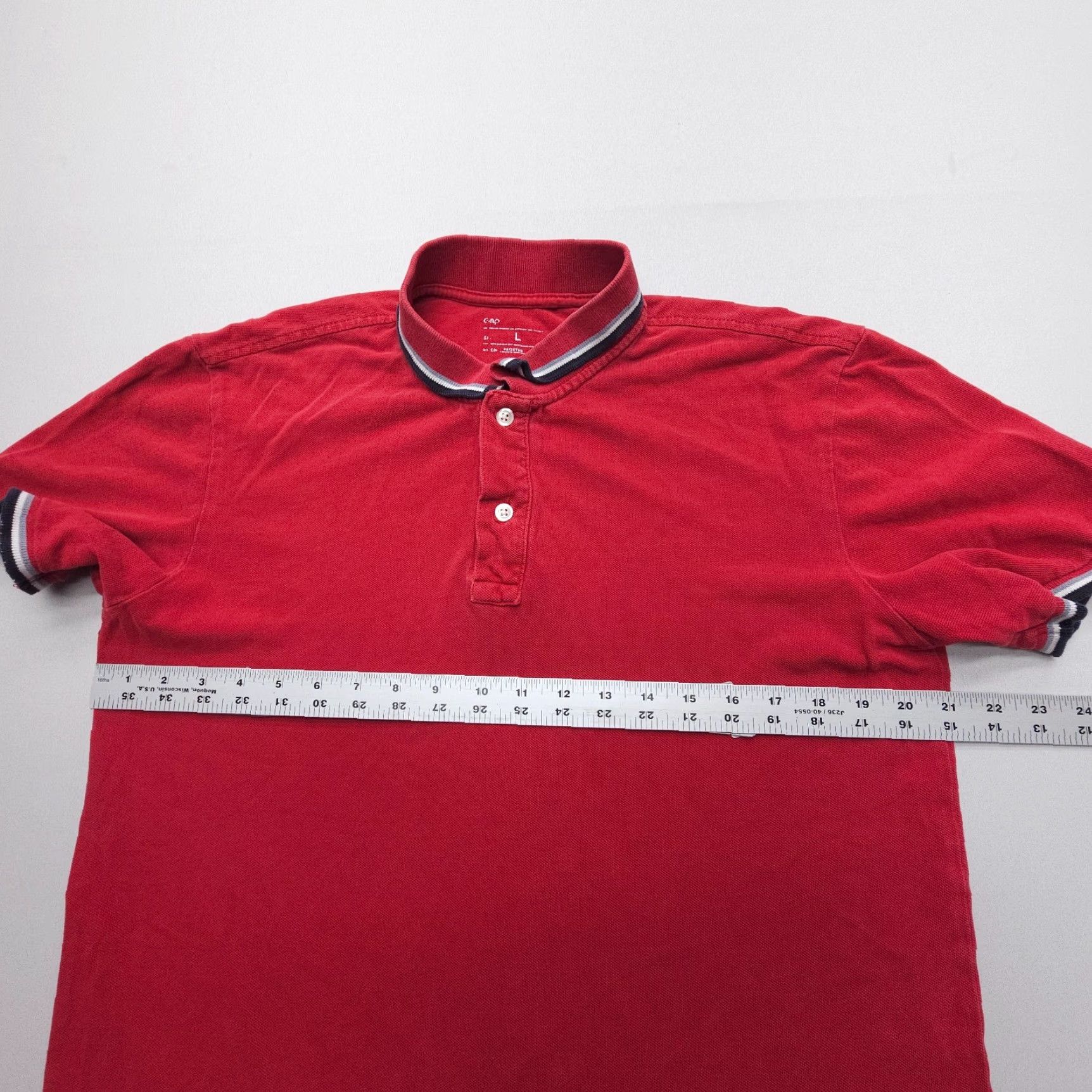 Gap VINTAGE Gap Polo Shirt Mens L Red Slim Muscle Fit 2000s Preppy Knit Polo Shirt Button Collar Casual Size US L / EU 52-54 / 3 - 7 Thumbnail