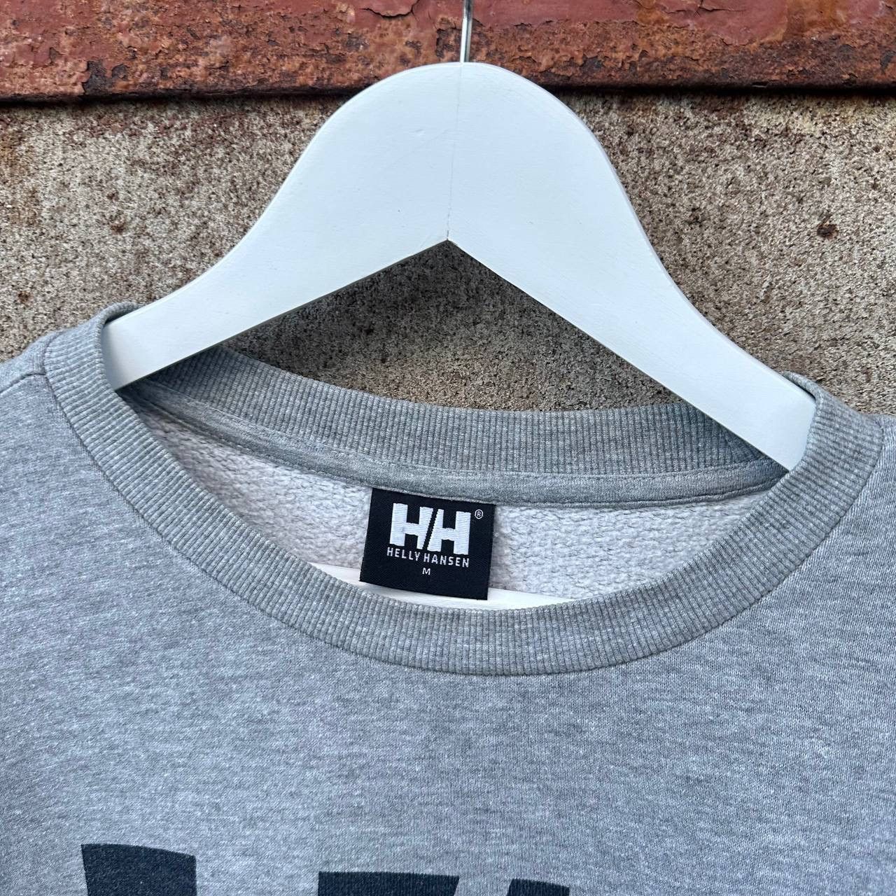 Helly Hansen Vintage Helly Hansen Sweatshirt Big Logo Size M Y2K 00s USA Size US M / EU 48-50 / 2 - 5 Thumbnail
