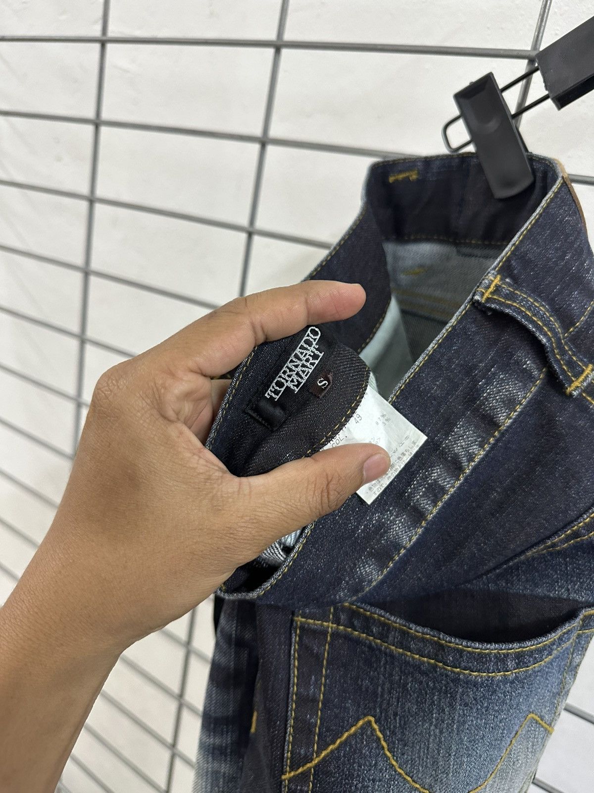 Tornado Mart Rare And Beautiful Tornado Mart by Issey Miyake Flared Jeans Size 30" / US 8 / IT 44 - 18 Thumbnail
