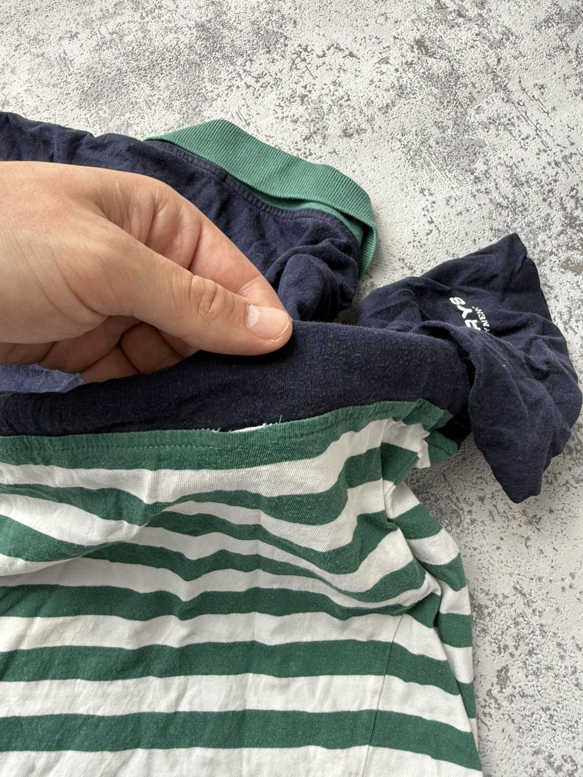 Burberry Vintage Burberrys 90s Polo T-Shirt Size 4 ( s ) Size US S / EU 44-46 / 1 - 10 Thumbnail