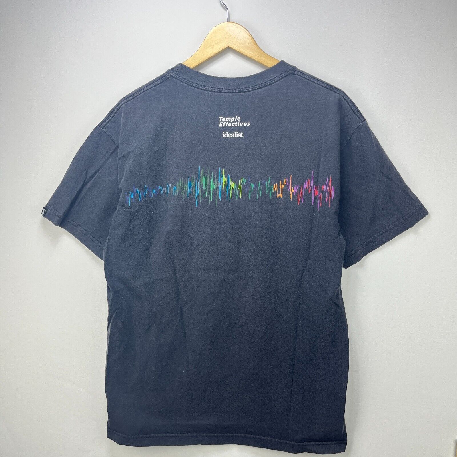 Vintage Vintage Y2K J Dilla Temple Effective Idealist AOP Large USA Size US L / EU 52-54 / 3 - 5 Thumbnail