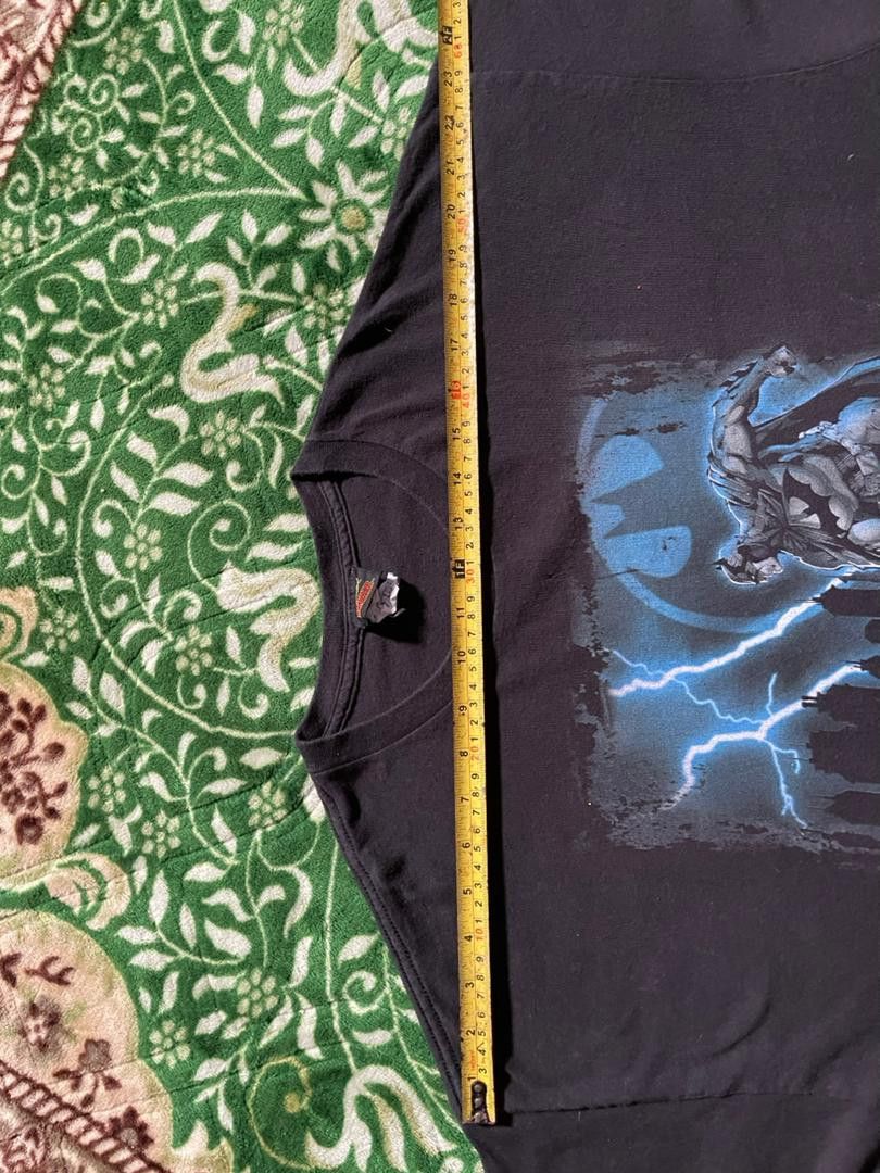 Vintage Batman forever 1995 shirt lightning strikes gotham city Size US L / EU 52-54 / 3 - 6 Thumbnail