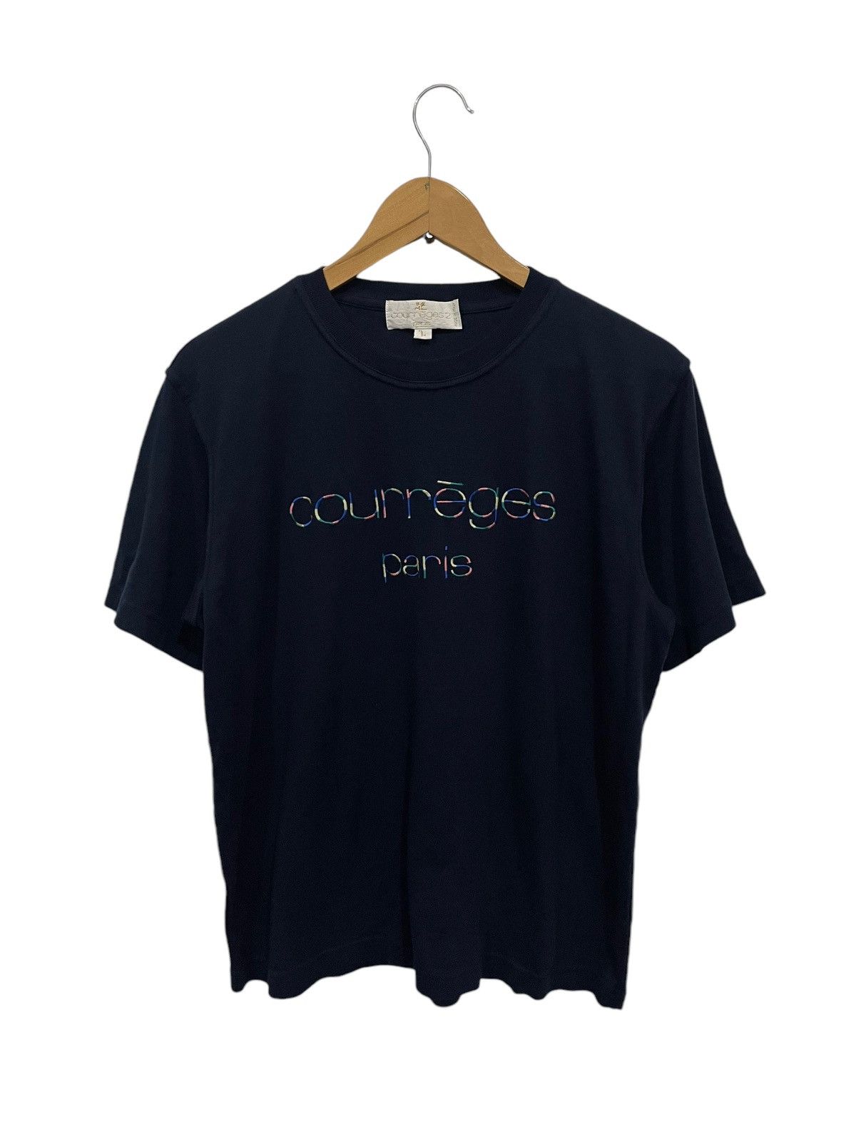 Courreges VINTAGE COURREGES BIG LOGO SPELL OUT EMBROIDERY TSHIRT Size US L / EU 52-54 / 3 - 1 Thumbnail