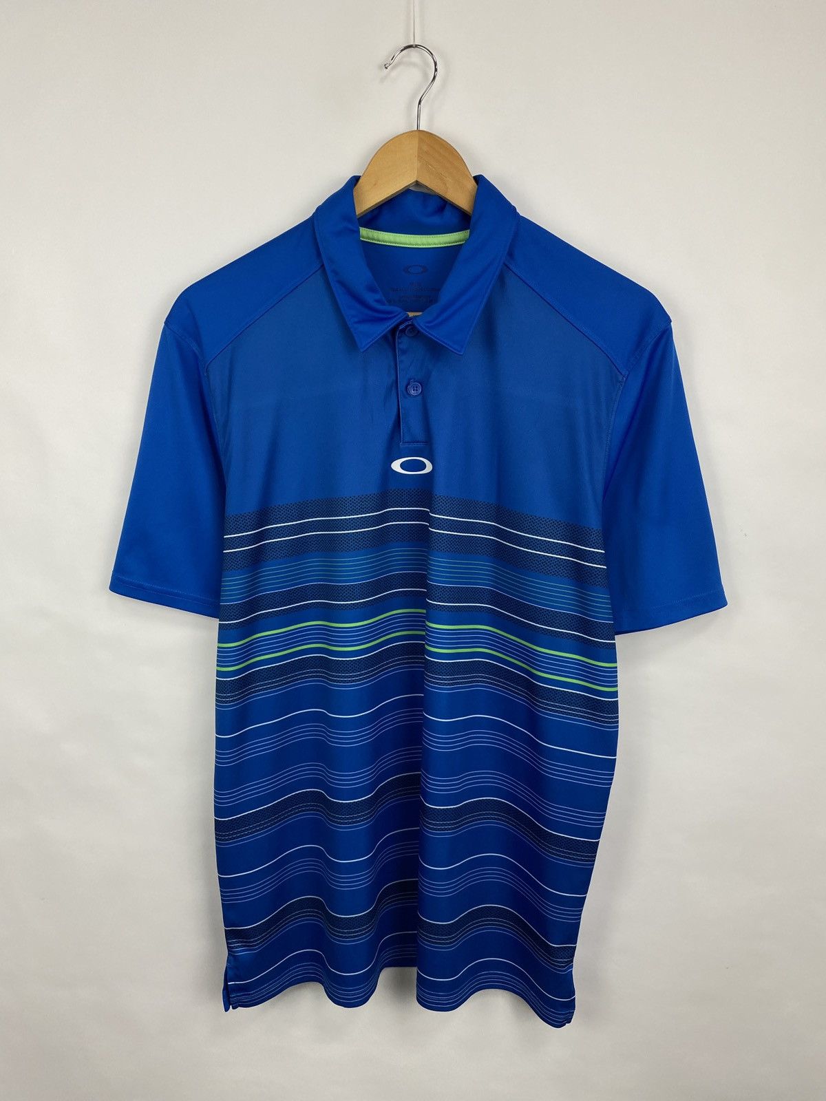 Oakley 🇺🇸 Vintage Oakley Polo T-Shirt Rare Retro Hype Y2K Size US M / EU 48-50 / 2 - 3 Thumbnail