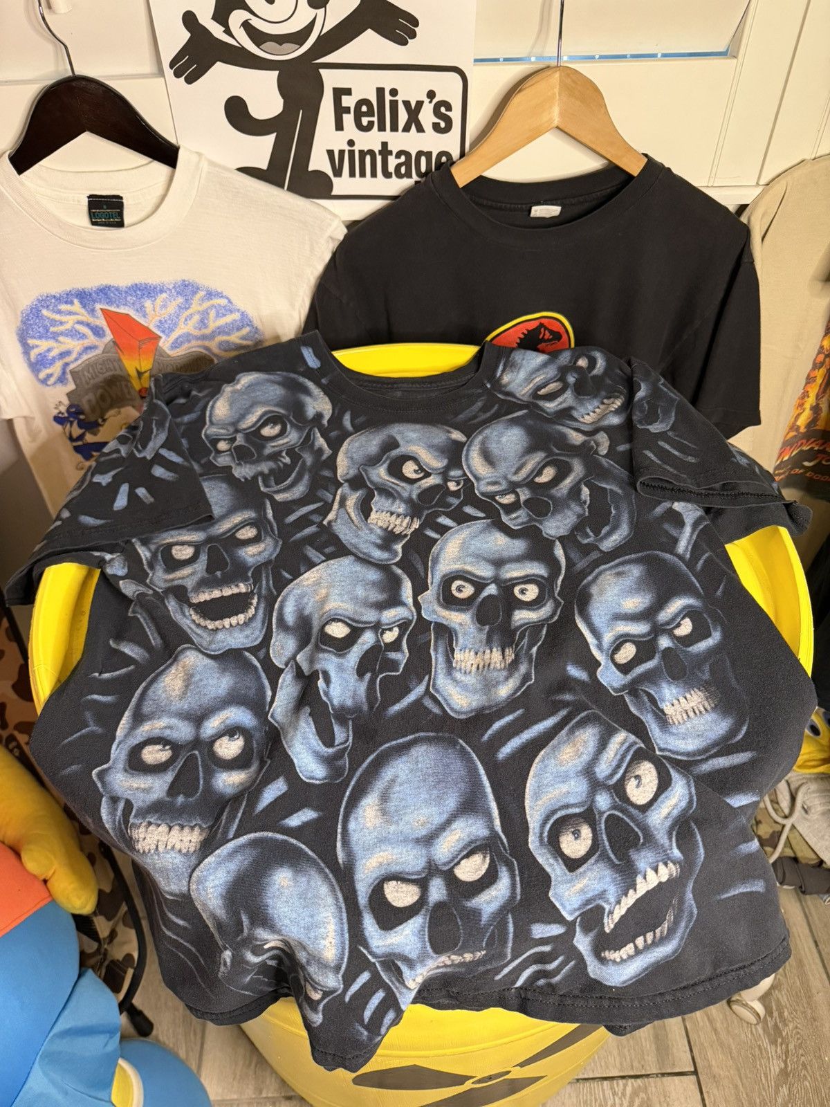 Liquid Blue 1990s liquid blue skull graphic T-shirt Size US L / EU 52-54 / 3 - 3 Thumbnail