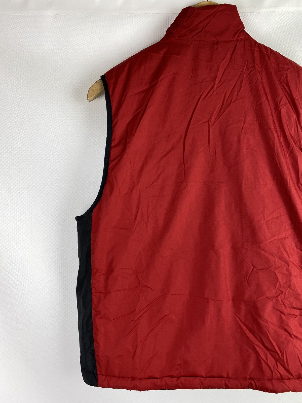 Nike × Vintage Nike Vintage men’s reversible nylon vest waistcoat size S Size US S / EU 44-46 / 1 - 19 Thumbnail