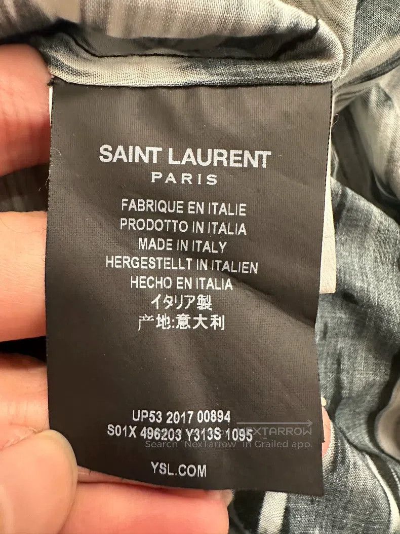 Saint Laurent Paris Saint Laurent Paris size 41 Heart print shirt Size US S / EU 44-46 / 1 - 5 Thumbnail
