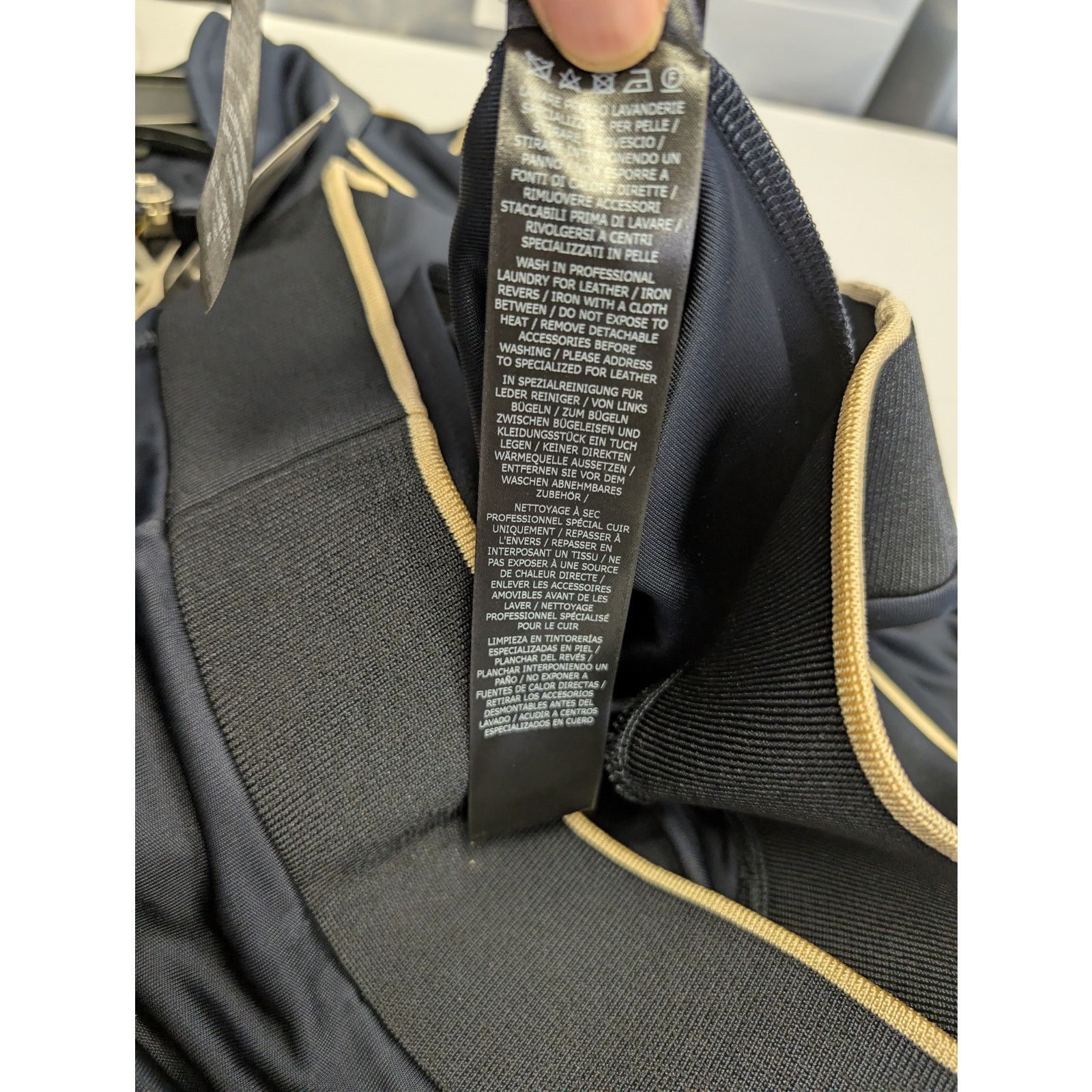 Tom Ford o1rshd1 Sports jacket with piping in navy blue Size US M / EU 48-50 / 2 - 19 Thumbnail