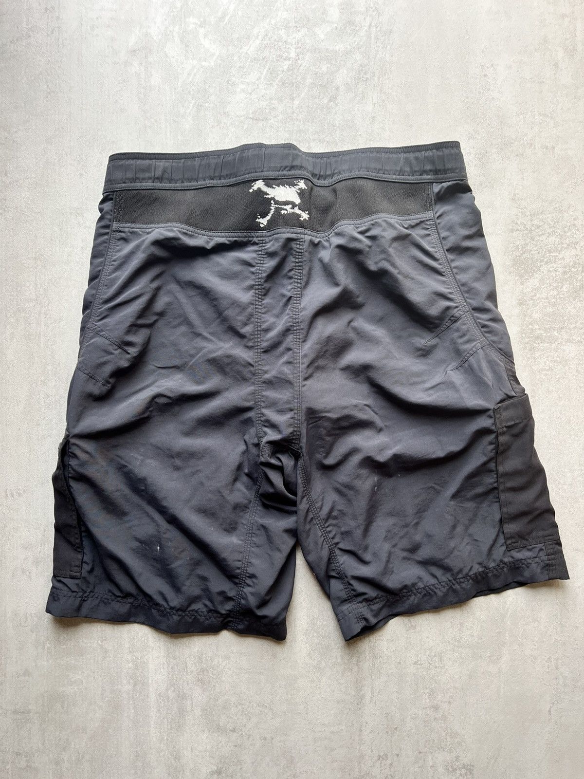 Oakley Oakley Technical Cargo Shorts - Size XL 🖤 Size US 34 / EU 50 - 5 Thumbnail
