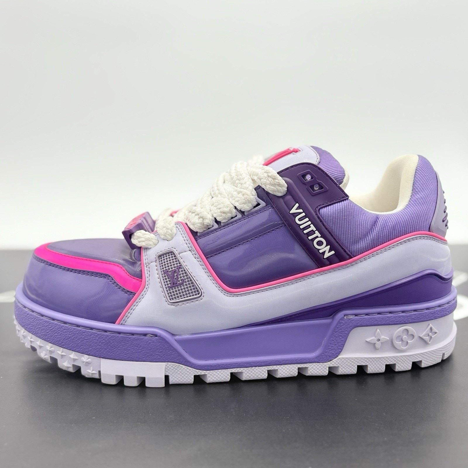 Louis Vuitton (9-9.5 US) Louis Vuitton Maxi ' Purple Pink ' | SUPER CLEAN! Size US 9 / EU 42 - 8 Thumbnail