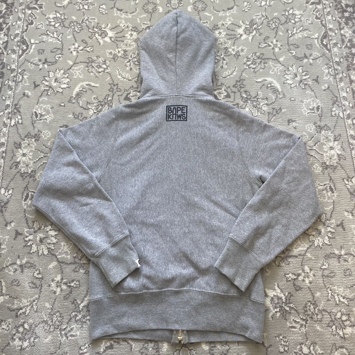 Bape × Kaws Bape x Kaws Full Zip Hoodie Size US S / EU 44-46 / 1 - 3 Thumbnail