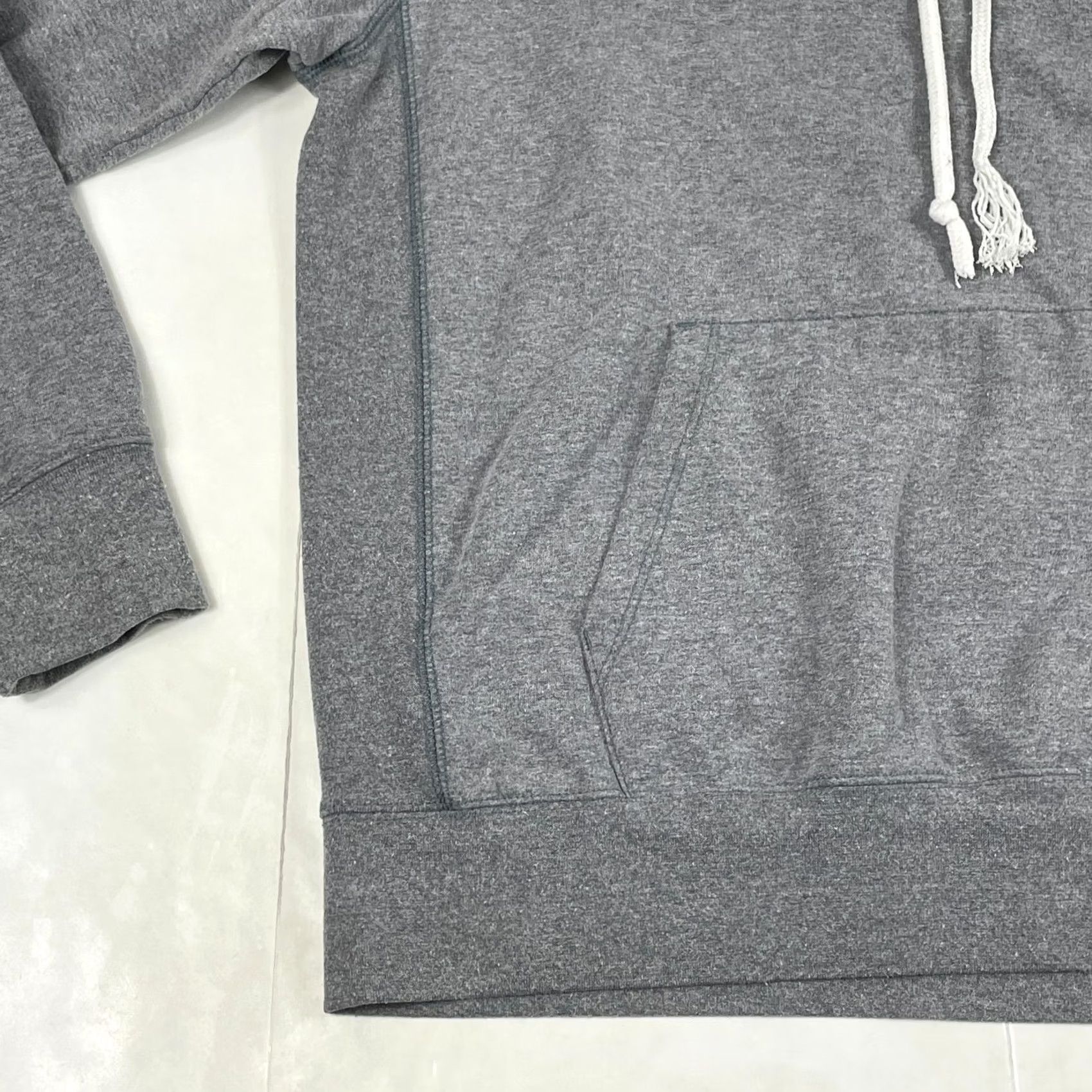 The North Face The North Face Hoodie - Medium Gray Pullover - Long Sleeve - Machine Washable - Men's - Fleece Size US M / EU 48-50 / 2 - 5 Thumbnail