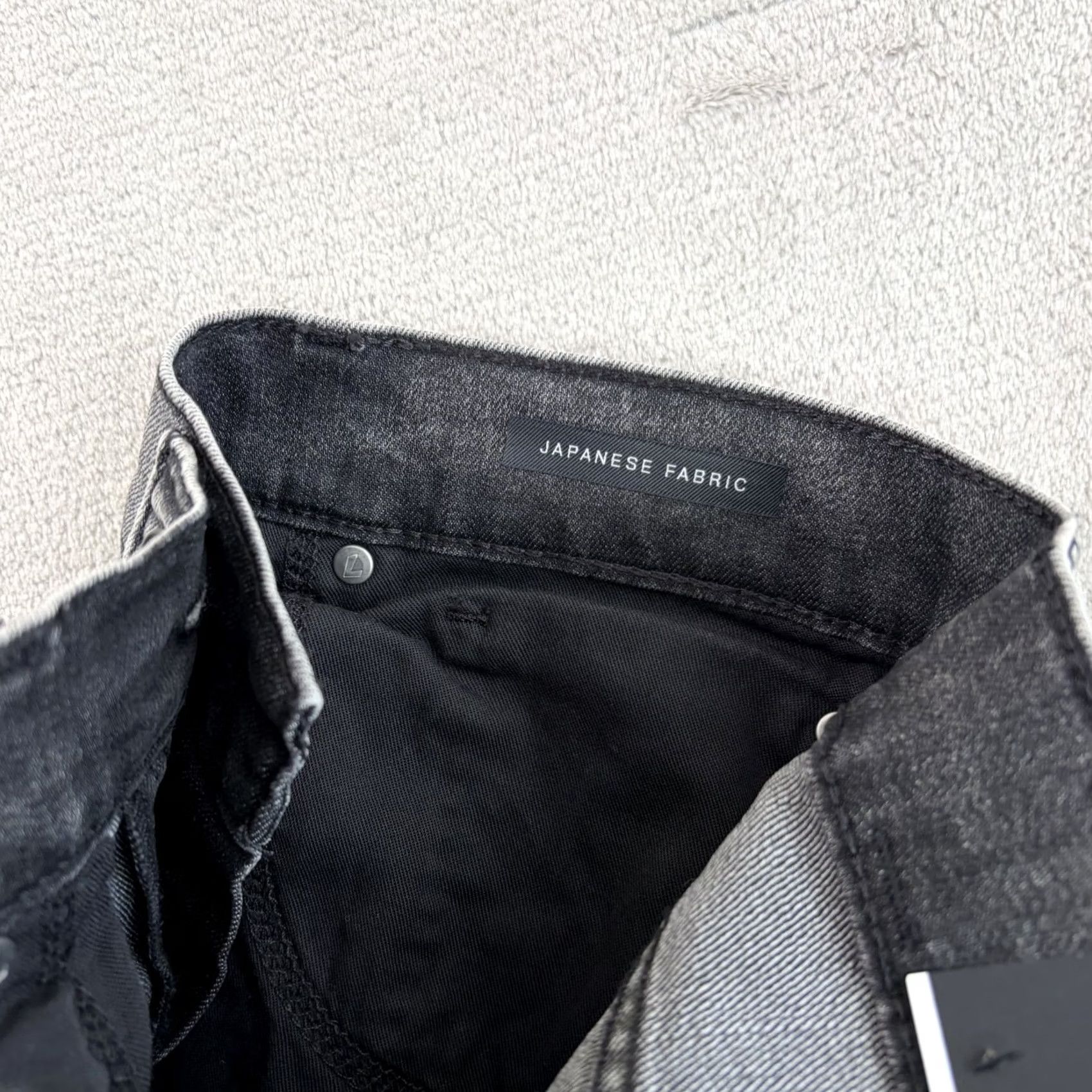 7 For All Mankind VINTAGE? The Straight Half Step Airweft Japanese Fabric Men 32x32 NWT 7 For All Mankind Size US 32 / EU 48 - 4 Thumbnail