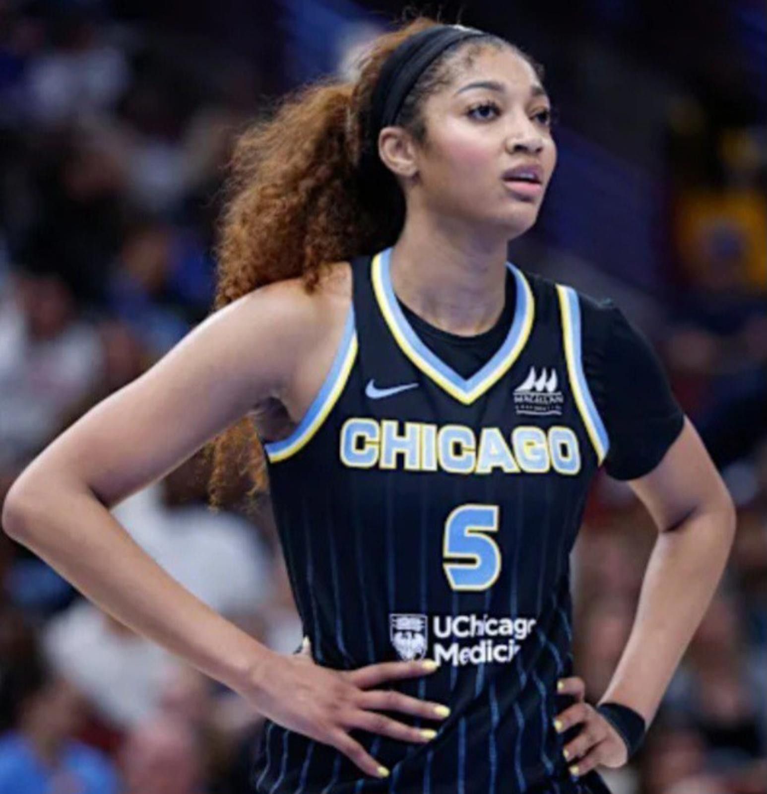 Other Angel Reese (Chicago Sky)-(Jersey)-(Black)-(XL)-(Decent)-$75 Size ONE SIZE - 4 Thumbnail
