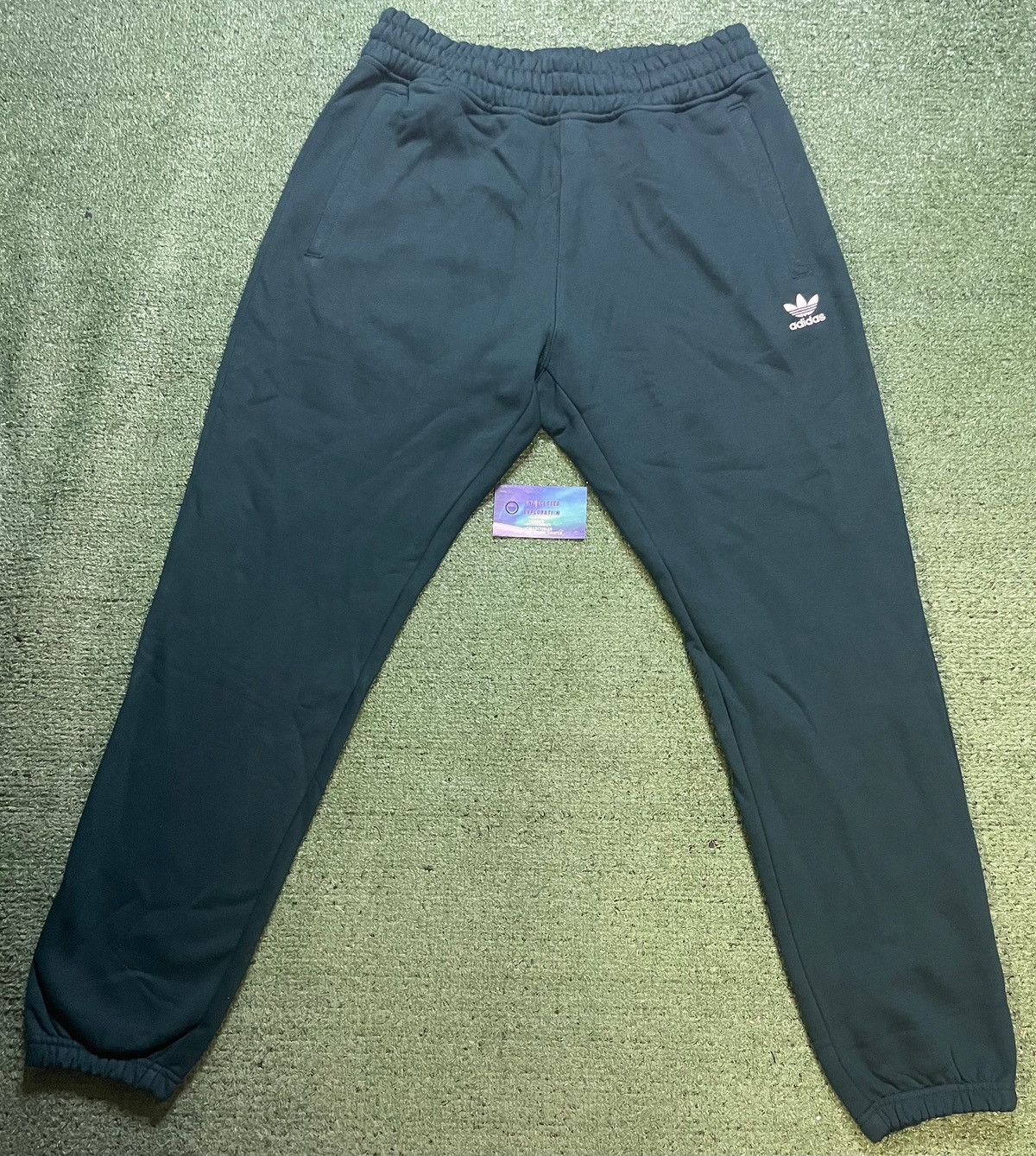 Adidas Adidas Aurora ivy sweatsuit Size US L / EU 52-54 / 3 - 5 Thumbnail