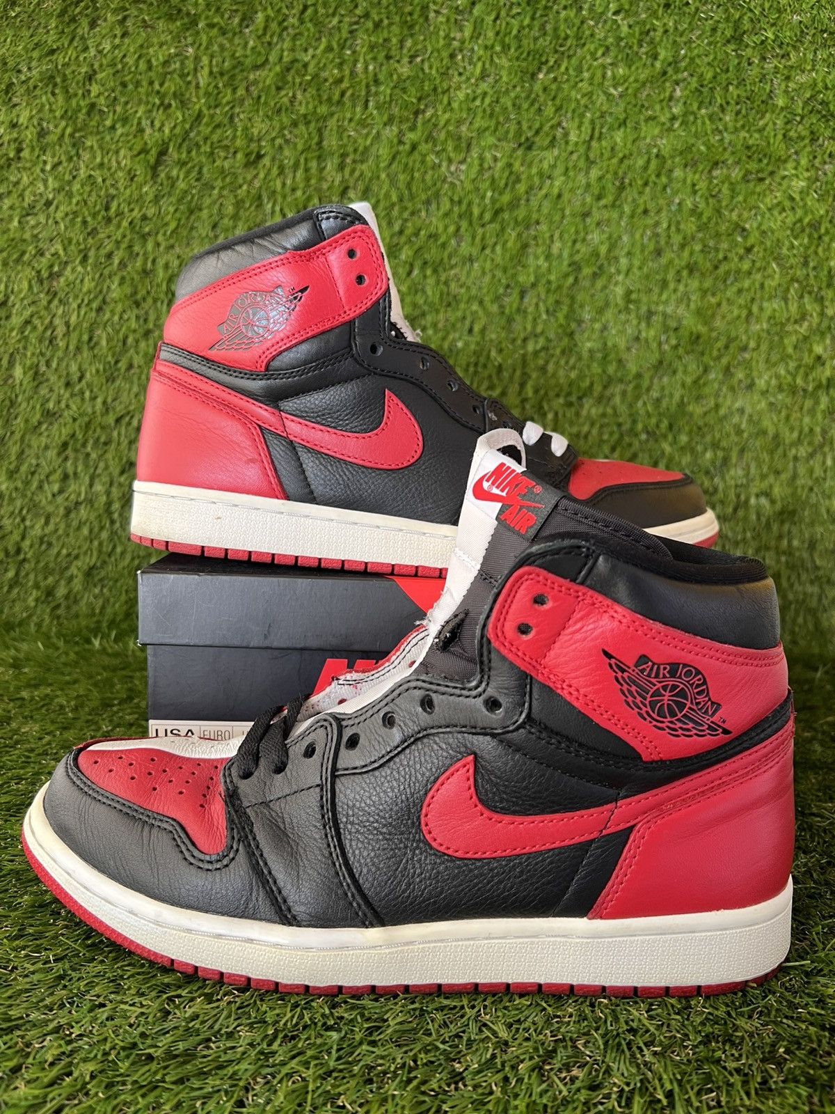 Jordan Brand Air Jordan 1 High Homage to Home Size US 10 / EU 43 - 3 Thumbnail