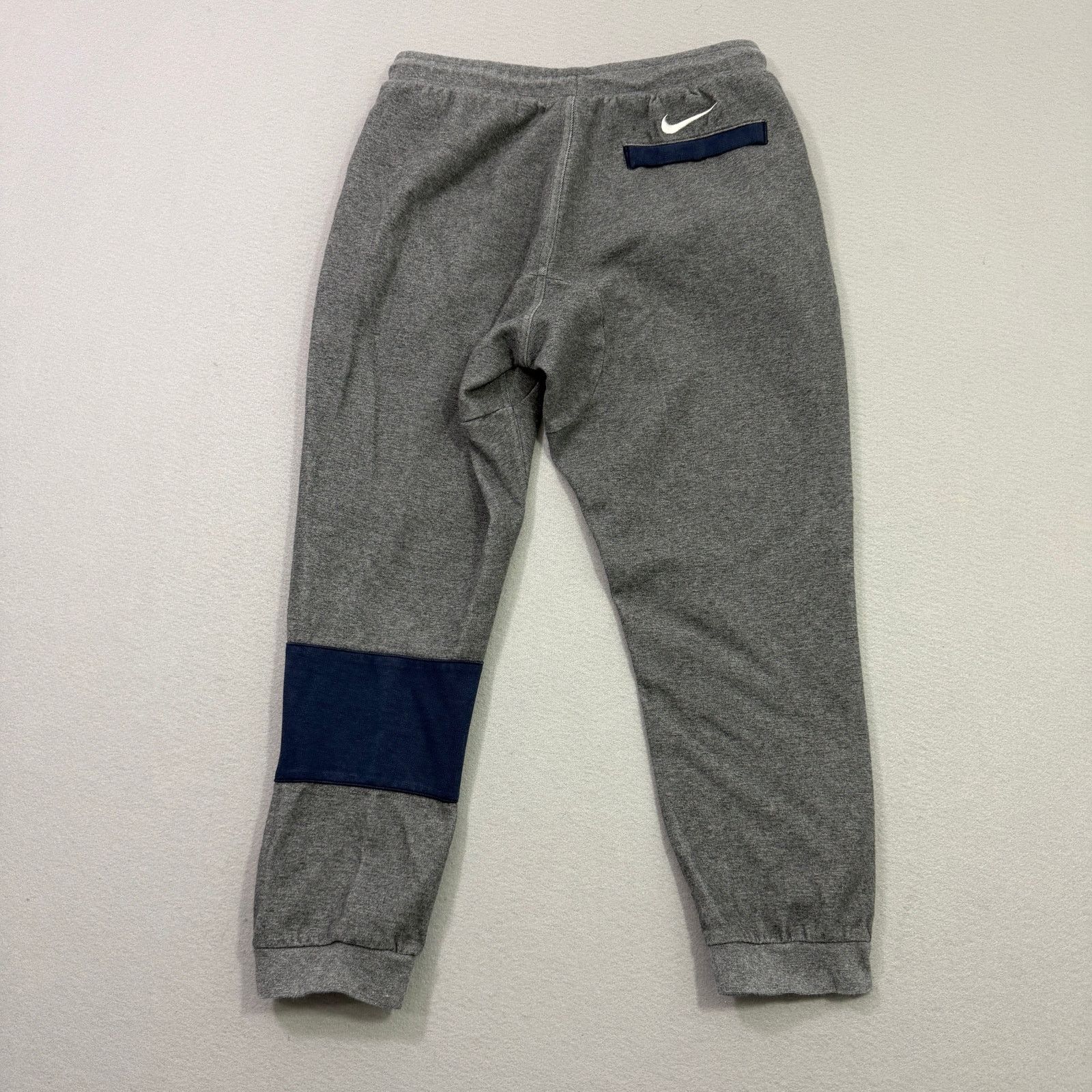 Nike Nike Michigan Wolverines Sweatpants Men's Large Gray Joggers Size US 34 / EU 50 - 8 Thumbnail