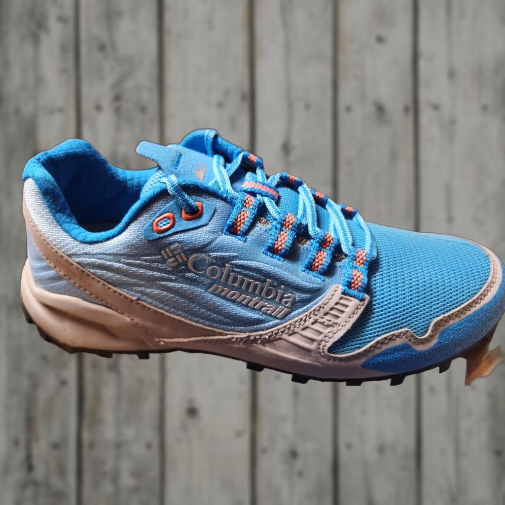 Vintage Womens Columbia Alpine Sneaker FTGT 1915-463 Size 8.5 Blue Athletic Shoes Womens 8.5 Nike Size US 9 / IT 39 - 1 Thumbnail