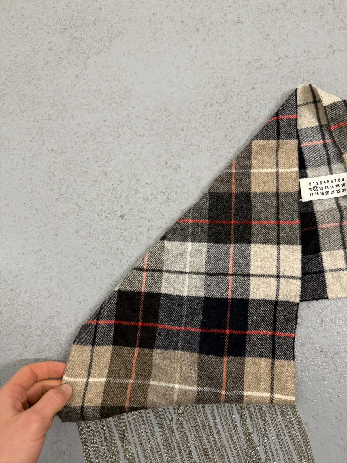 Maison Margiela Maison Margiela Metal Chain Fringe Checkered Scarf Size ONE SIZE - 8 Thumbnail