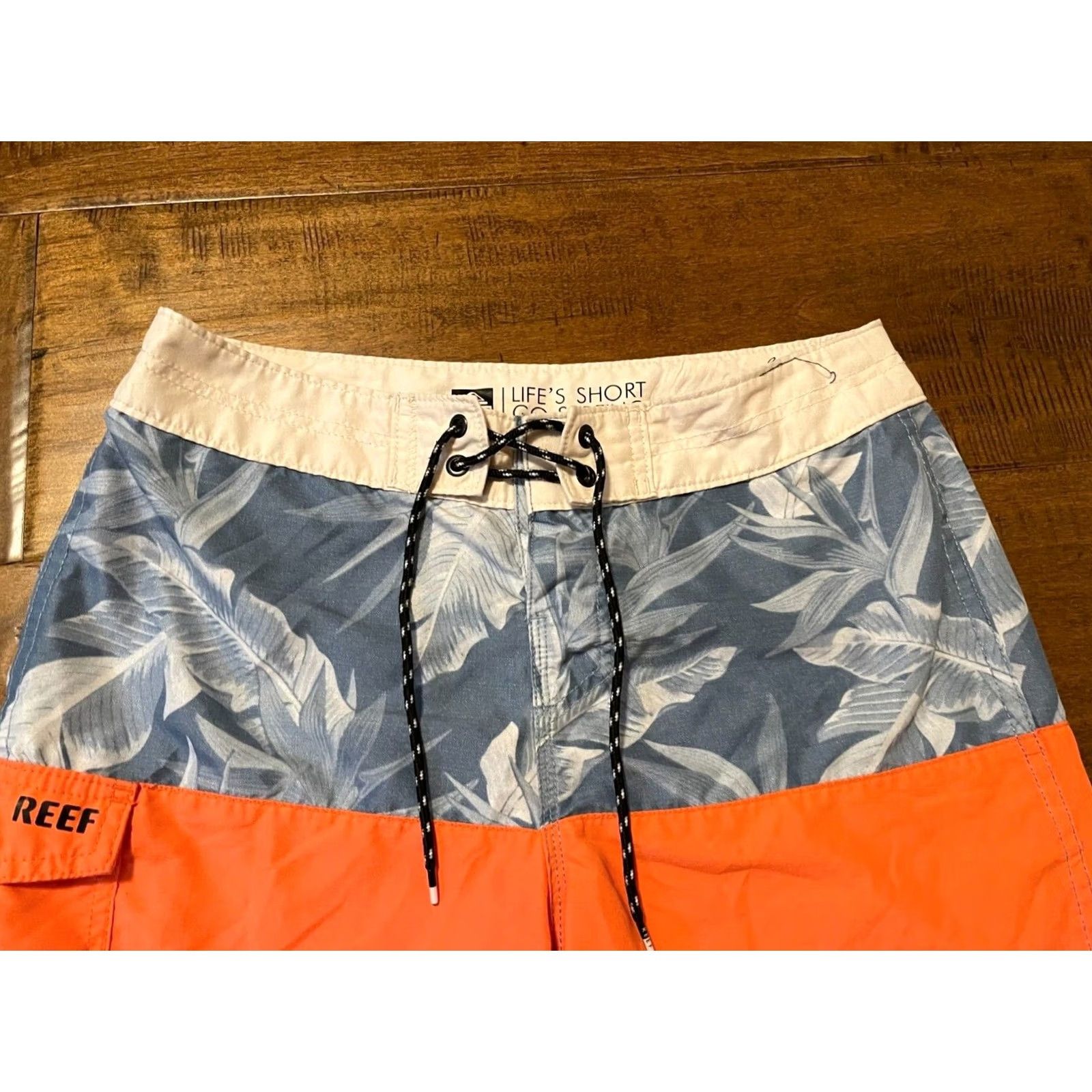 REEF Reef Board Shorts Swim Trunk Suit Wear Surf Multi-Color Floral Palm Men's 30 Size US 30 / EU 46 - 2 Thumbnail