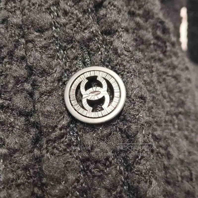 Chanel Chanel Black Long Coat for Women . Size S / US 4 / IT 40 - 6 Thumbnail
