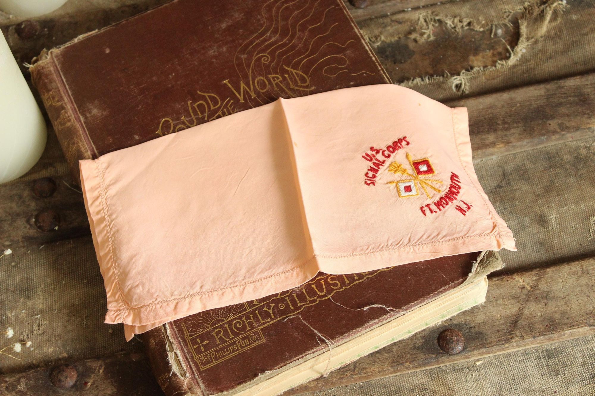 Vintage Vintage Handkerchief, US Signal Corps, Ft Monmouth NJ Souven Size ONE SIZE - 3 Thumbnail