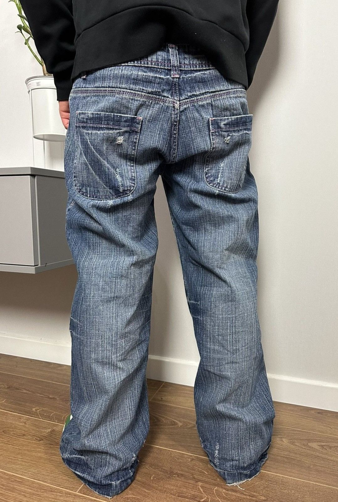Japanese Brand × Vintage Vintage Wide Distressed Denim Unisex Pants Size US 33 - 11 Thumbnail