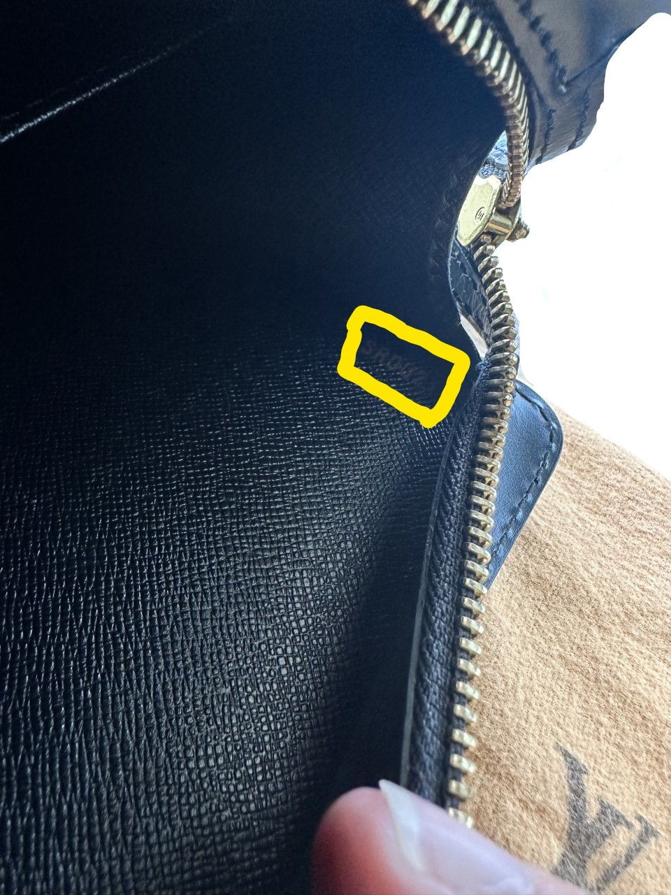 Louis Vuitton Clutch Size ONE SIZE - 6 Thumbnail