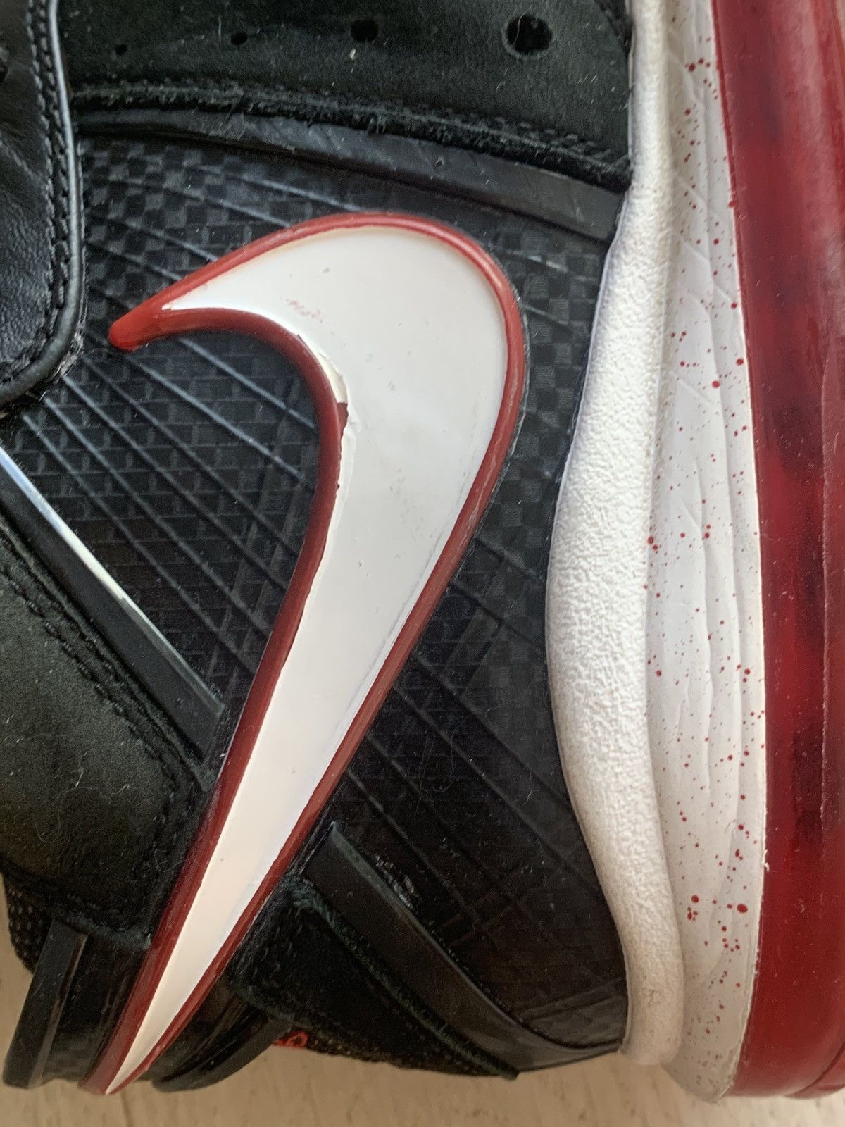 Nike Nike Lebron 8 Size US 11 / EU 44 - 16 Thumbnail