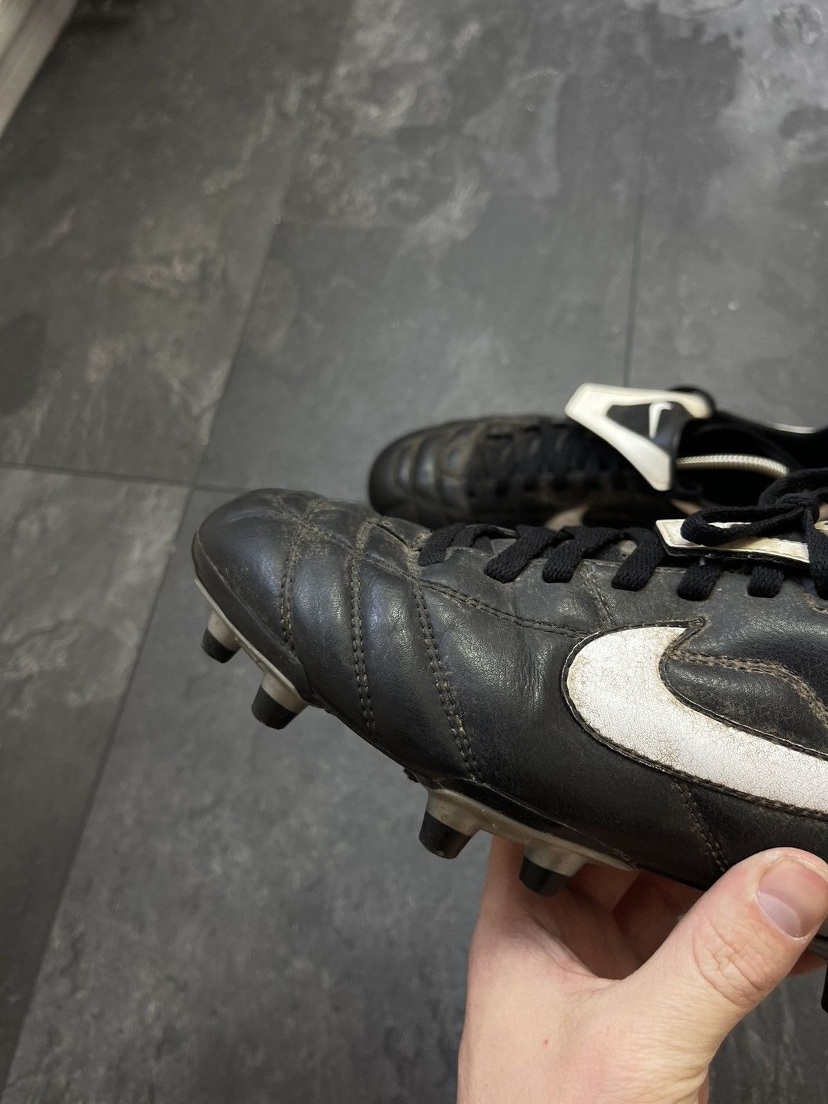 Nike × Streetwear × Vintage Nike Rare 2007 Tiempo II FG Soccer Football Men’s Size US 9 / EU 42 - 9 Thumbnail