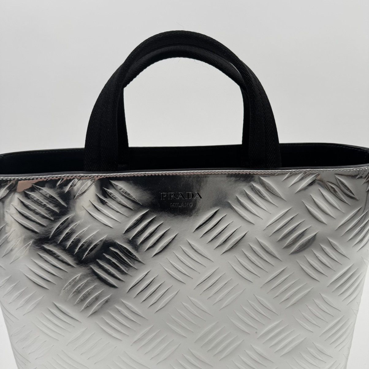 Prada Prada FW2023 Silver Leather Tote Bag Size ONE SIZE - 2 Thumbnail