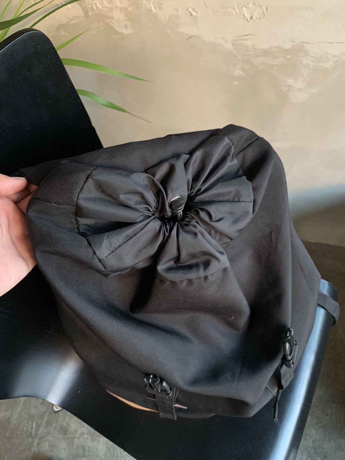 Issey Miyake S🌀LD Ne net - Cat Blackpack. Size ONE SIZE - 8 Thumbnail