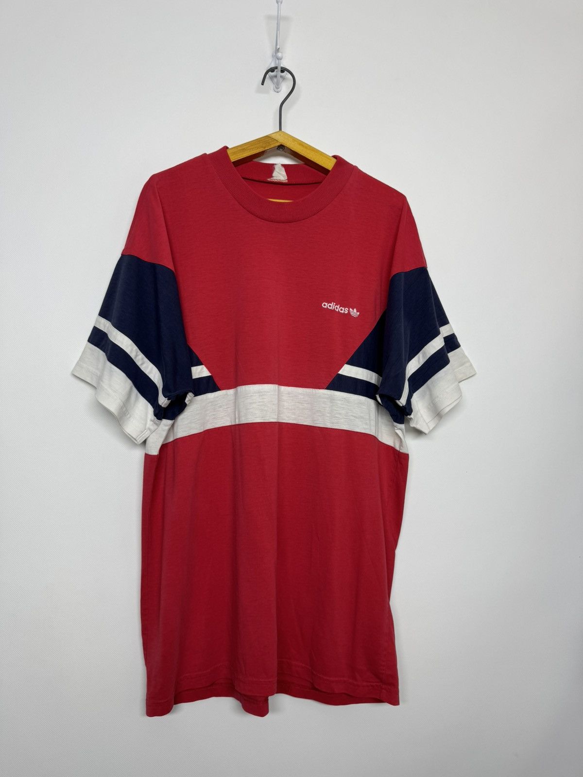 Adidas Vintage Y2k Adidas T-Shirt 90’s Size US L / EU 52-54 / 3 - 4 Thumbnail