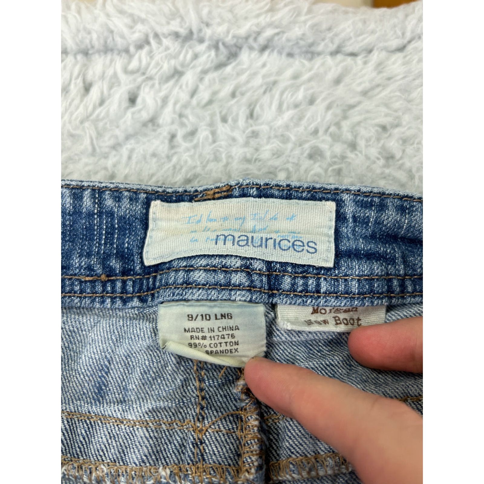 Vintage Maurices Jeans 10 Womens Short Blue Denim Morgan New Boot Embroidered Size 32" / US 10 / IT 46 - 4 Thumbnail