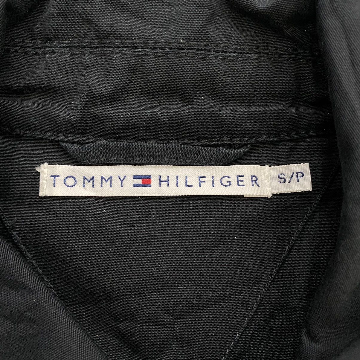 Tommy Hilfiger × Vintage Vintage TOMMY HILFIGER Plain Black Coat Size US S / EU 44-46 / 1 - 6 Thumbnail