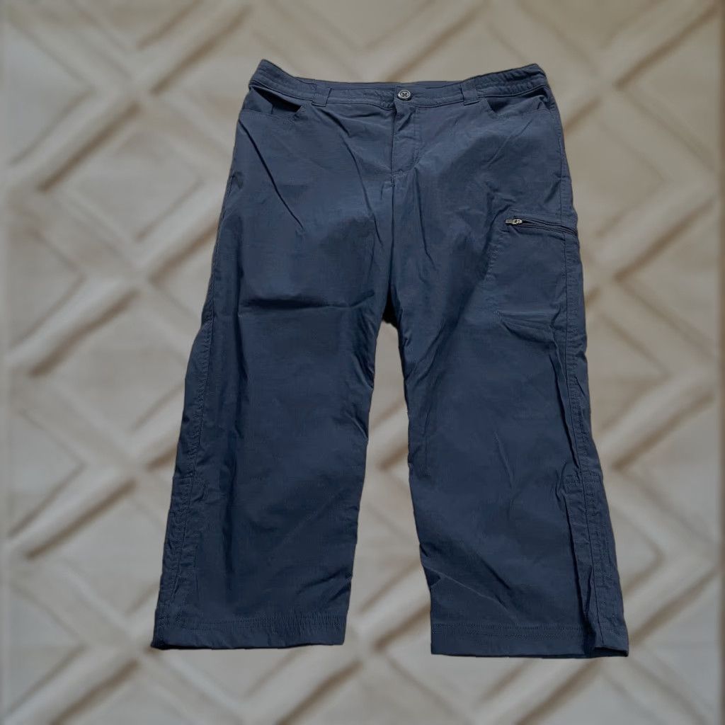 Eddie Bauer VINTAGE Eddie Bauer Womens Cropped Pants 10 Blue Solid Casual Activewear Travel Lightweight Stretch 34x21 Ladies Size 32" / US 10 / IT 46 - 1 Thumbnail