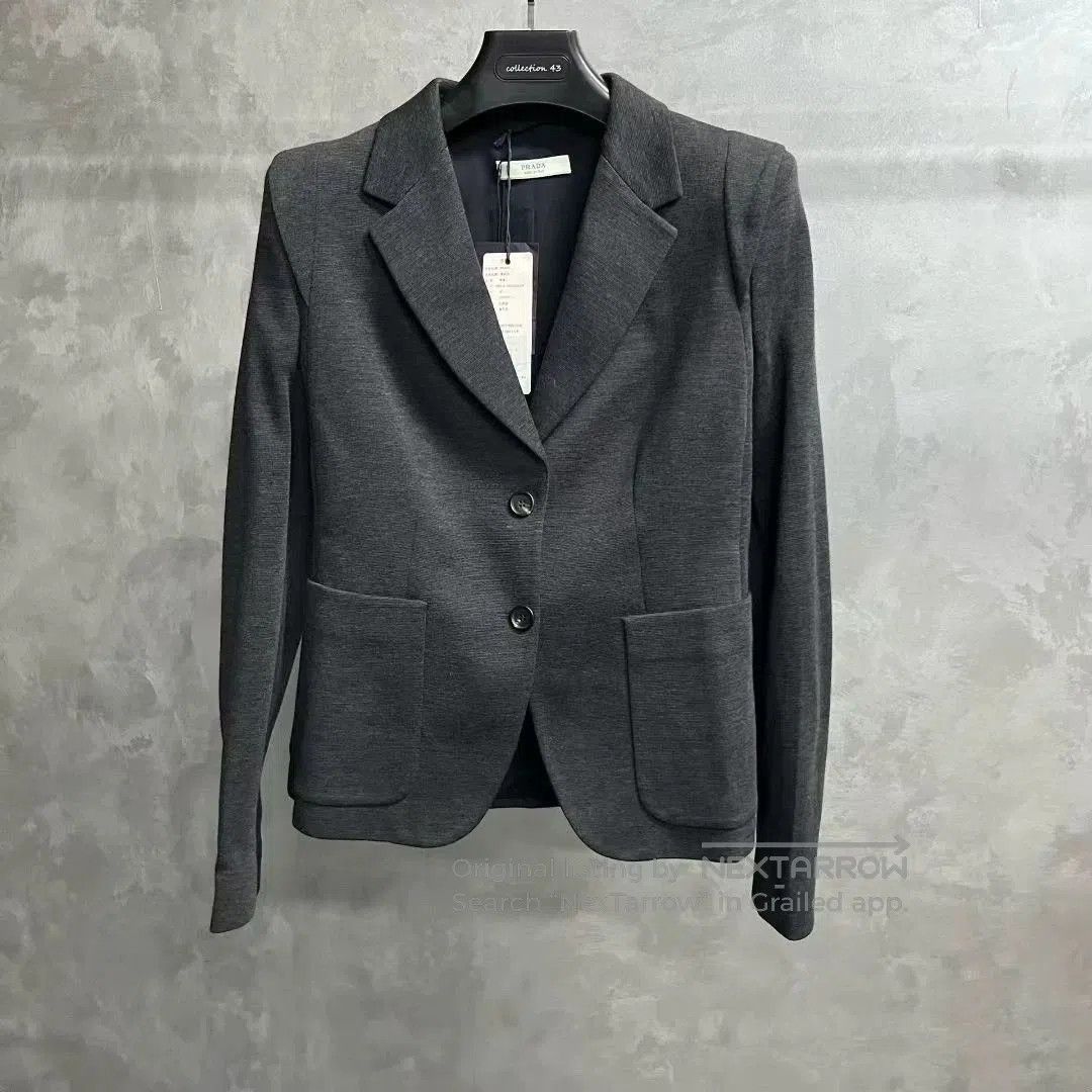 Prada prada dark gray tailored blazer jacket. Size US M / EU 48-50 / 2 - 1 Thumbnail