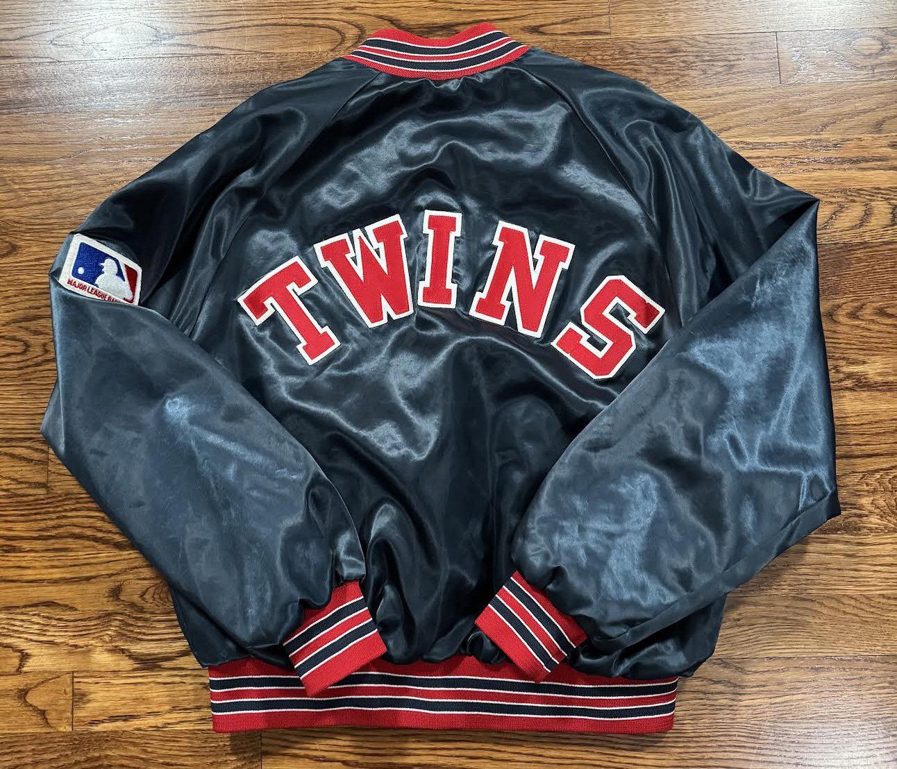 Chalk Line Vintage Chalk Line Minnesota Twins Satin Jacket (Size XL) Size US XL / EU 56 / 4 - 2 Thumbnail